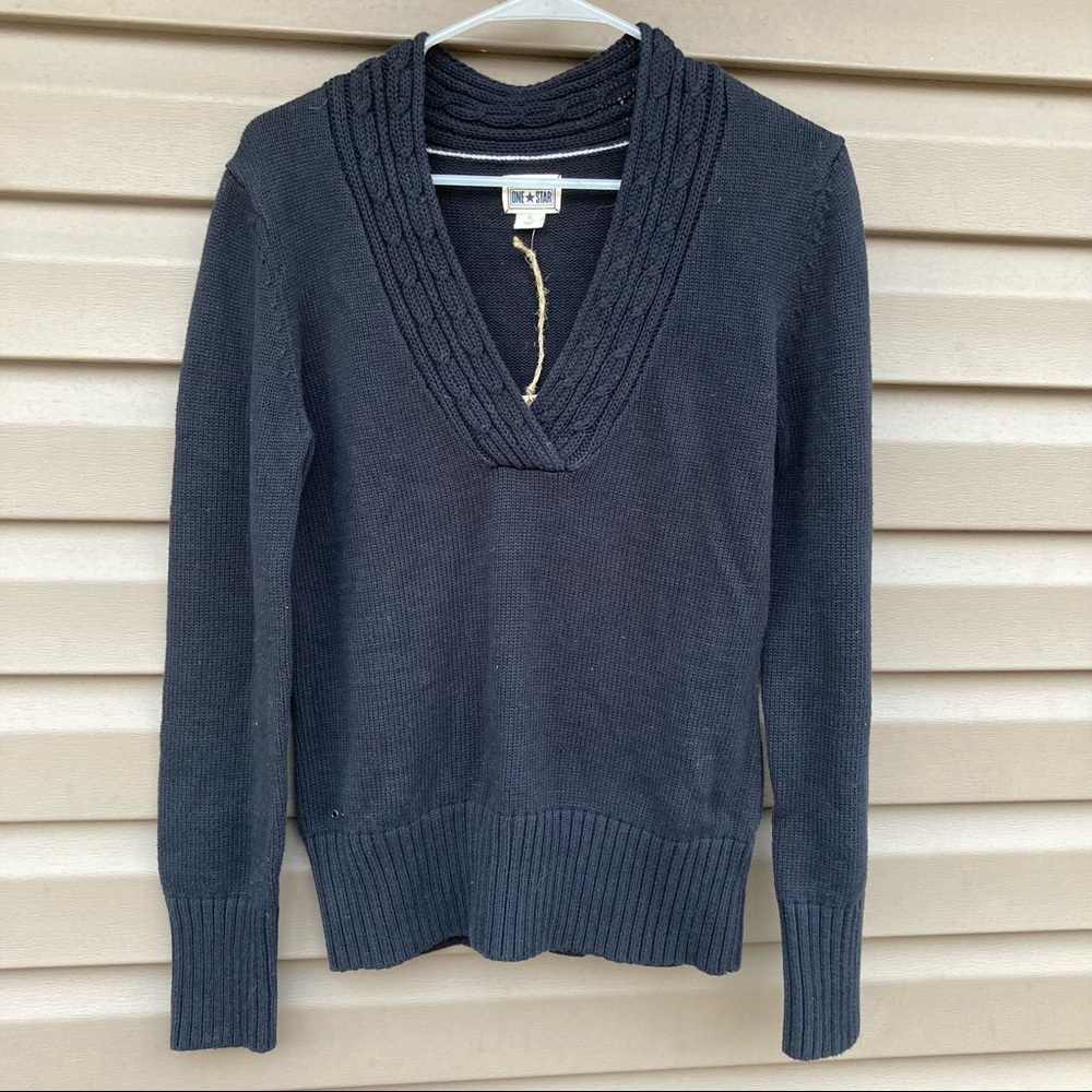 NWT Converse One Star Pullover Sweater